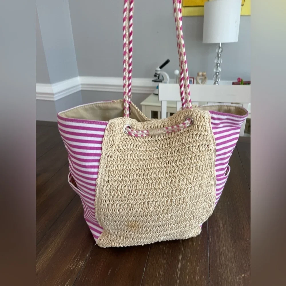Suns N sand tote bag